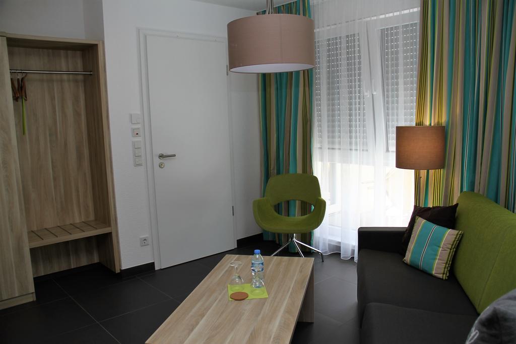 Gaestehaus Wilhelmshoehe Butzbach Esterno foto