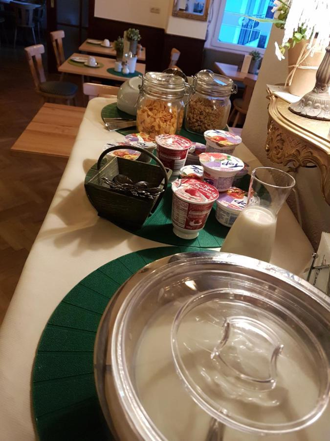 Gaestehaus Wilhelmshoehe Butzbach Esterno foto